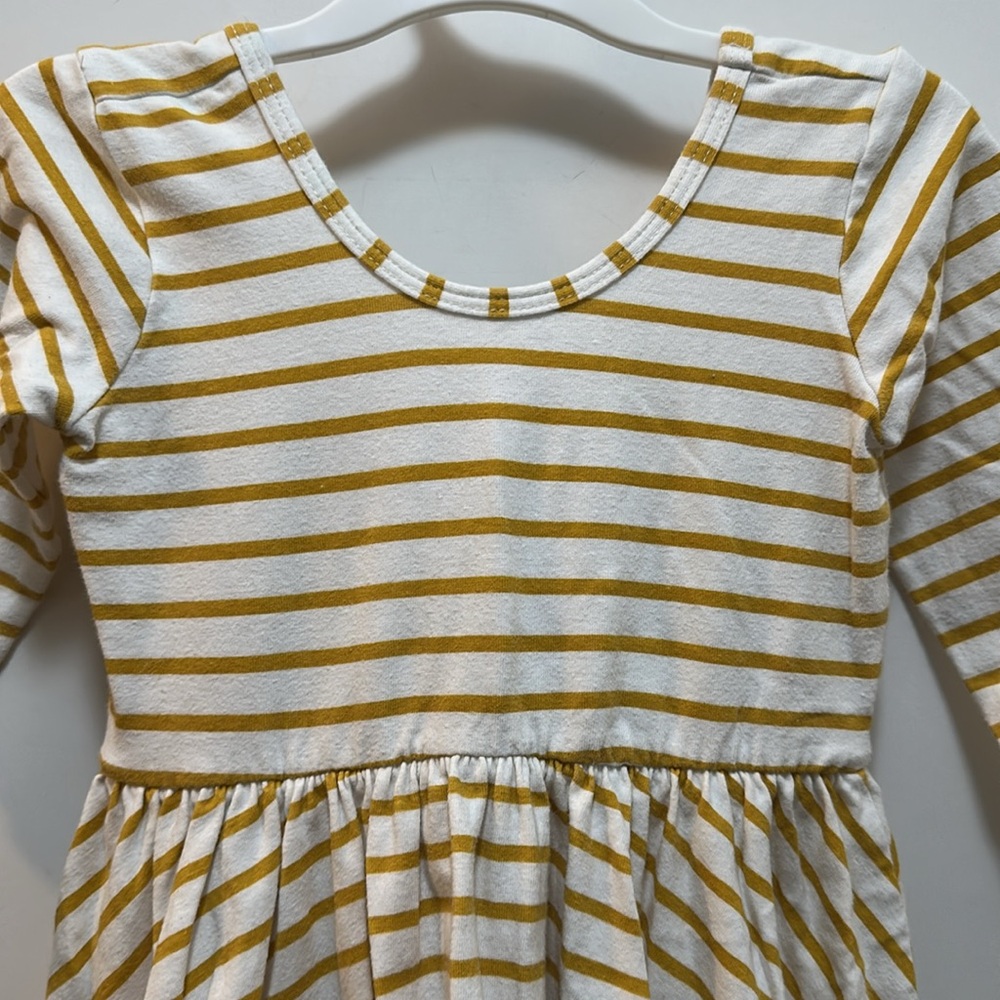 Alice + Ames Striped Yellow and White Kids Twirly Dress Size 6 - Picture 3 of 6
